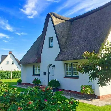 Holiday home Lille Droem Reetdachhaus Lille Droem