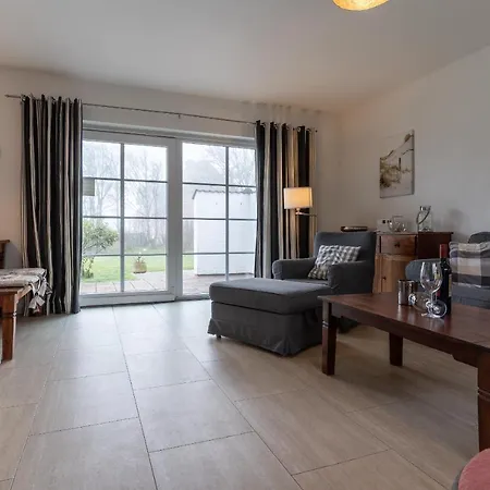 Holiday home Lille Droem Reetdachhaus Lille Droem Brosum