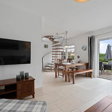 Lille Droem Reetdachhaus Lille Droem Feriehus Brösum